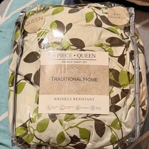 Traditional Home Queen Printed Sheet Set - Green & Brown Leaf Print